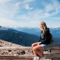 Alison Renauldon的照片