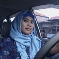 Novie Chamelia的照片