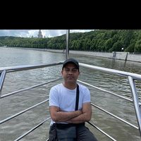 Anand Tambi的照片