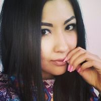 Aruna Dzhunisova的照片