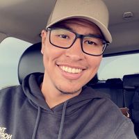 Collin Cole的照片