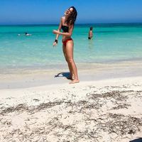 Renata Martinez Zabalo的照片