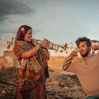 Adam and Sara CocoPilots的照片