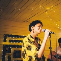 Safa Medini的照片