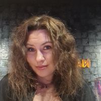 Viktoriia Leontovych的照片