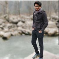 Varun Nangalia's Photo