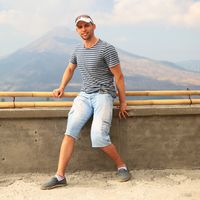 Artyom Kravchenko的照片