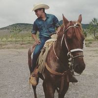 Juan Carlos  Charles Aviles的照片