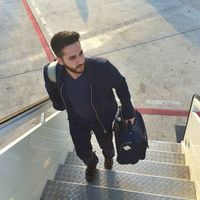 Luis Garrabella的照片