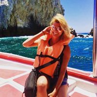 Alexis Dena的照片