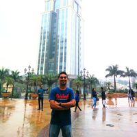 Adesh Shambhu的照片