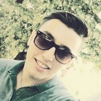 Şafak Topcu的照片