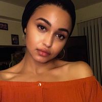 Jihan Darrag的照片