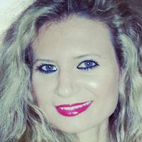 Nazli Kınalı's Photo