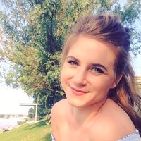 Maya Blazekova的照片