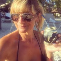 Karina Reyes's Photo