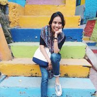 Tiara Ariani's Photo