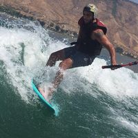 Erez Layosh的照片