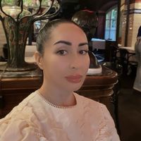 Ракель Омар's Photo