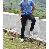 sajan kamath的照片