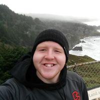 Luke Campbell的照片