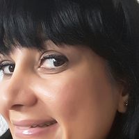 Roya Shakeri's Photo