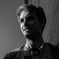 Antoine Samo的照片