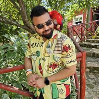 Meg Upadhyay的照片