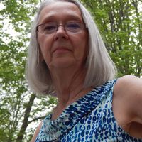 Marianne Hart的照片