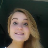 Marie Cavaud的照片