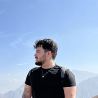 Iskandar Nurmukhammadov的照片