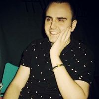 Milos Minic的照片