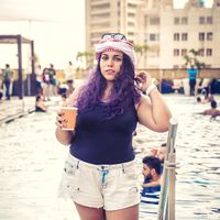 Yara Hussain的照片