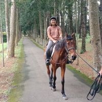 Putri Rahmi Yuli的照片