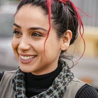 Nina Houshi的照片