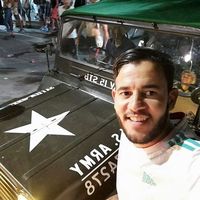 Karim  houari的照片