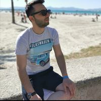 Hamed Jahanbakhsh的照片