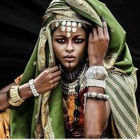 Tzepora Malakout的照片