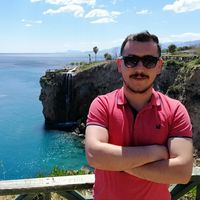 Yavuz Varlı的照片