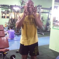 Theo Fuller的照片