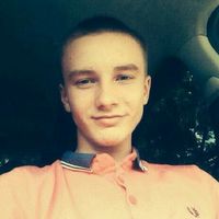 Nikita Kozlov的照片