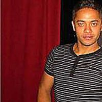 Aaron Teawe Karamaena的照片