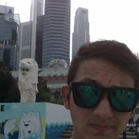 Carlos Cisneros的照片