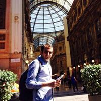 Hikmet Hadiyev的照片