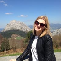 Anna AGIEIENKO的照片