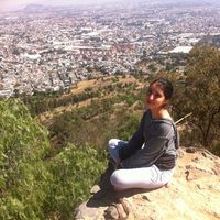 Fotos de Adriivette Romero