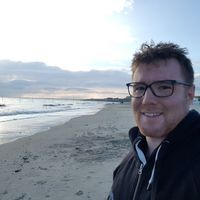 Rouven Höll的照片