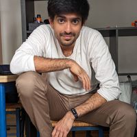 Divij Kinger's Photo