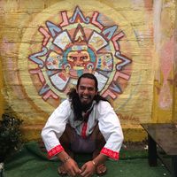 Roman Torres的照片