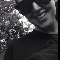 chloe guinois的照片